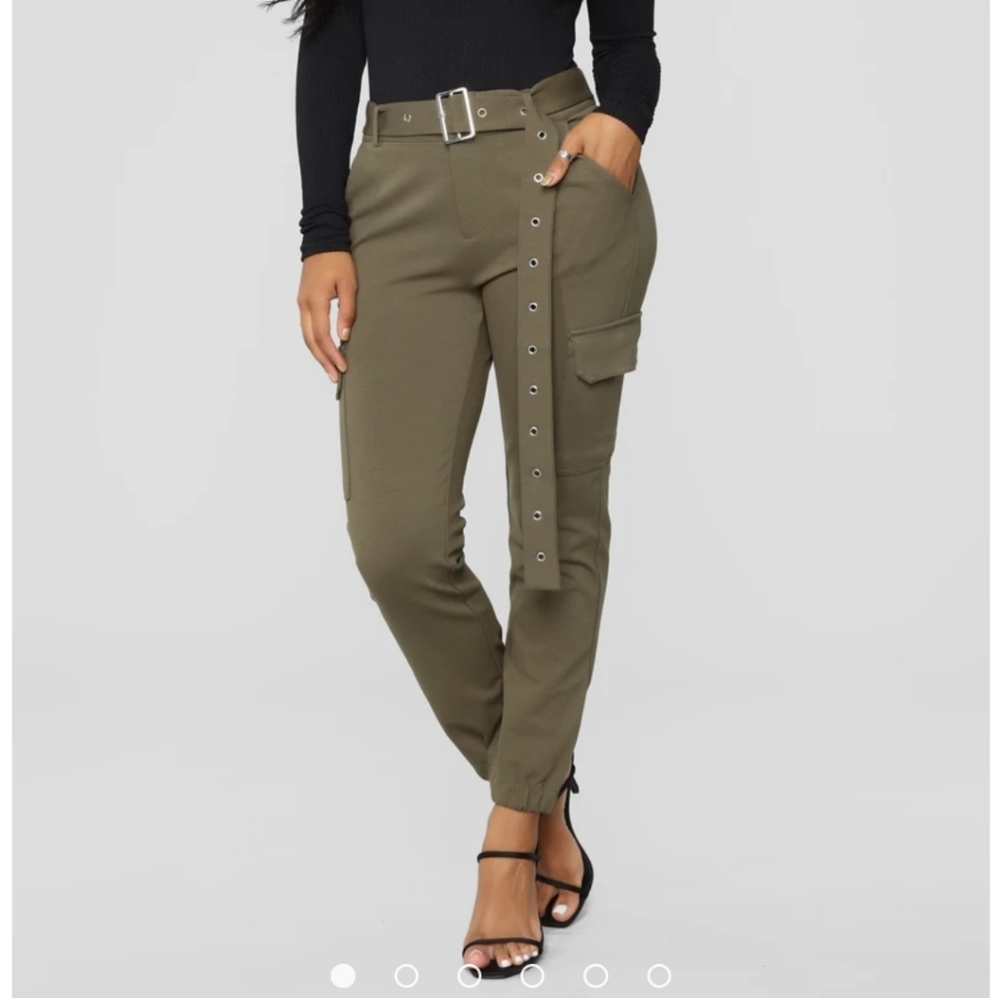 Nadia Belted Joggers - Olive

Size XL